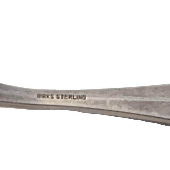 Birks Sterling Sugar , Child ... Spoon 4 1/4" - Picture 3 of 3